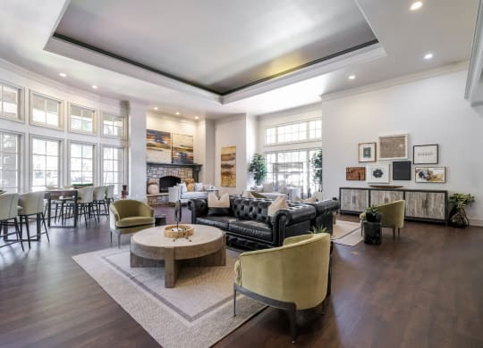 social lounge at Stoneleigh on Spring Creek apartments