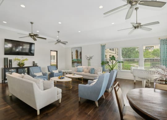 social lounge at Retreat at Wylie 55+ senior apartments