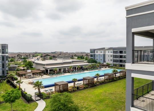 aerial view of the swimming pool at Berkshire Creekside apartments