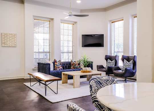 social lounging area at San Marin apartments