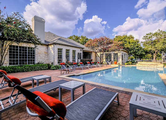 resort-inspired swimming pool at San Marin luxury apartments