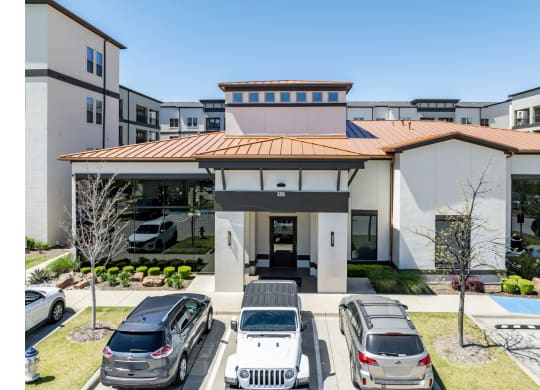 exterior view of Berkshire Spring Creek apartments 6305 N President George Bush Hwy, Garland, TX 75044
