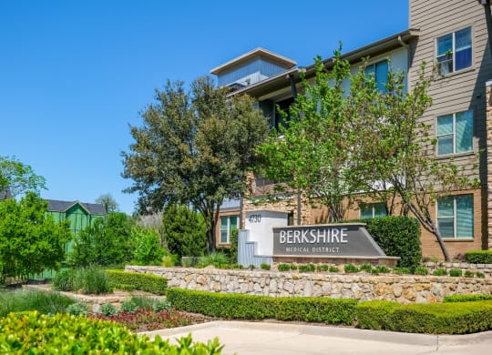 exterior view Berkshire Medical District apartments 4730 Fairmount Street Dallas, TX  75219