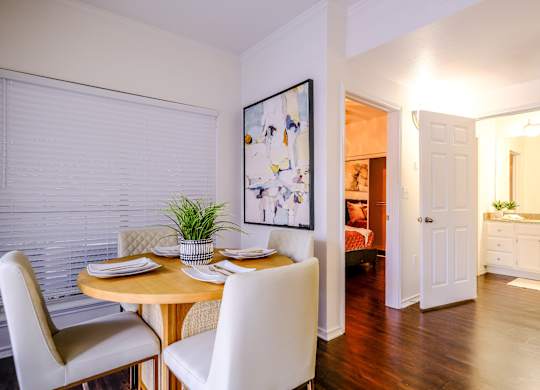 spacious apartment with a dining area at San Marin apartments