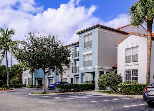 exterior view of Sophia at Abacoa apartments 863 University Blvd., Jupiter, FL 33458