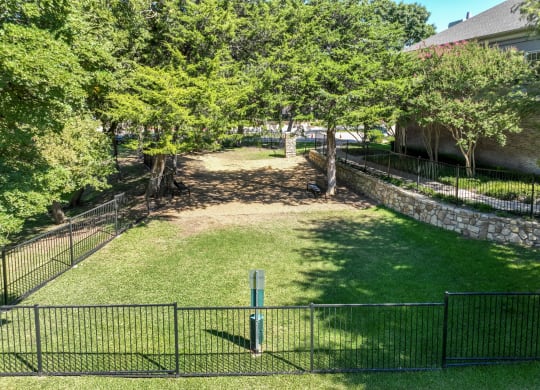 dog park at Stoneleigh on Spring Creek apartments