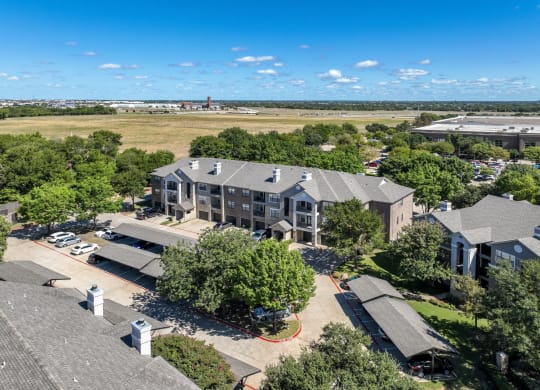 aerial view of Stoneleigh on Spring Creek Garland, TX apartments