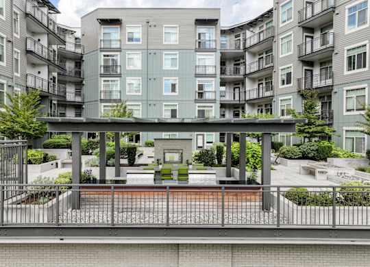covered outdoor patio area at Elan Redmond apartments
