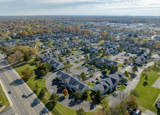 Heathermoor and Bedford Commons apartments aerial view