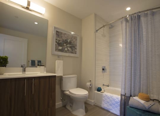Luxury apartments with Spa Baths at The Benjamin Seaport Residences
