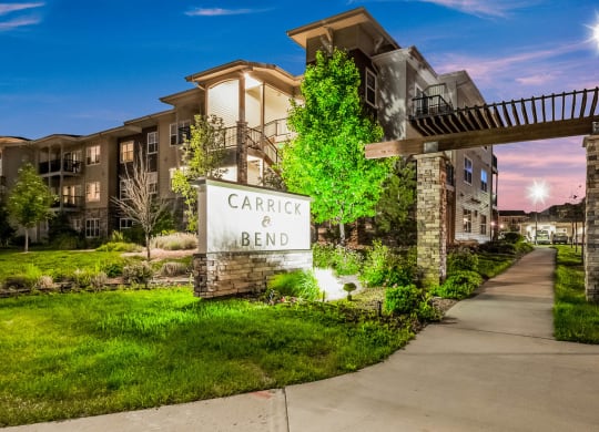 Carrick Bend apartments in Northglenn, CO