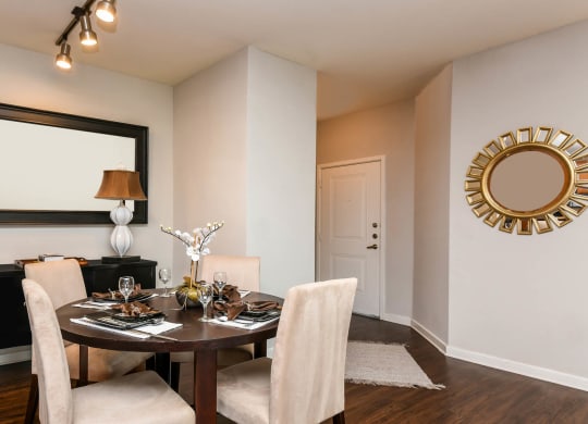 Soho Parkway apartments dining area