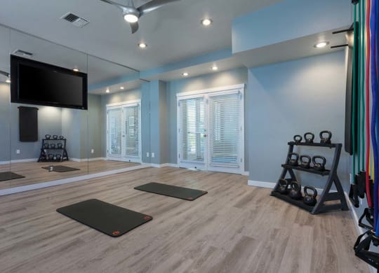 Fitness Center at Echo Ridge Apartments, Washington