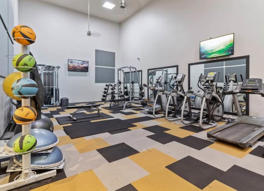Modern Fitness Center at Saw Mill Village Apartments, Columbus, Ohio