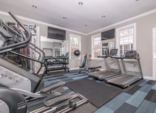 the fitness center at The Residence at Christopher Wren apartments