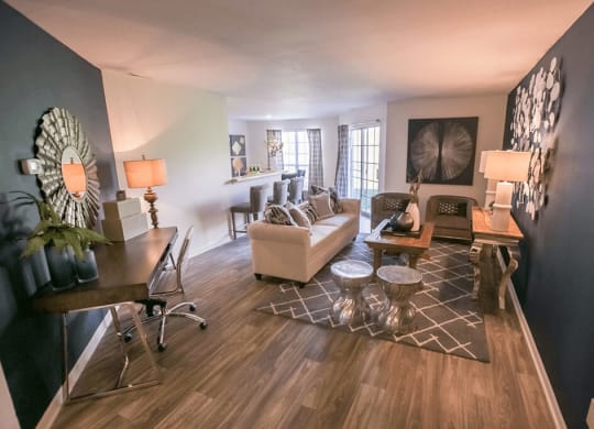 Living Room at The Residence at Christopher Wren Apartments, Ohio
