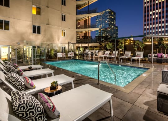 Stunning Swimming Pool with Sundeck at Berkshire K2LA, California, 90005