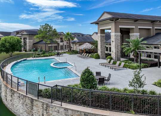 swimming pool at The Falls at Copper Lake apartments
