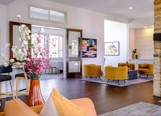 social lounge at The Falls at Copper Lake apartments