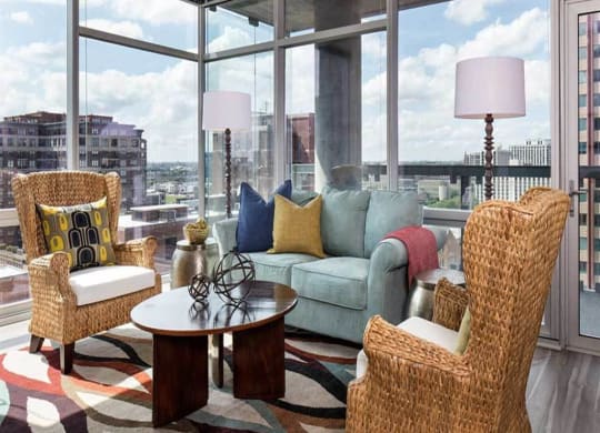 Open Concept Living with Floor to Ceiling Windows and Chicago City Views, 805 N. Lasalle Drive, Chicago, IL. 60610