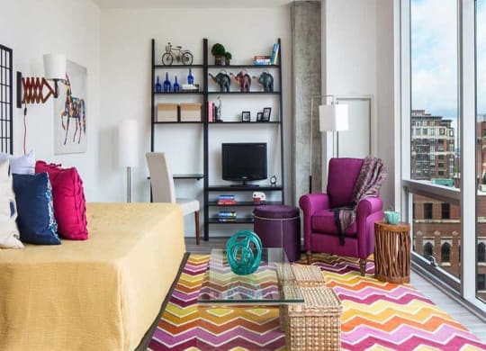 Bright and Spacious Living Room at 805 N. Lasalle Drive Apartments, Chicago, 60610 Apartments with Home Office