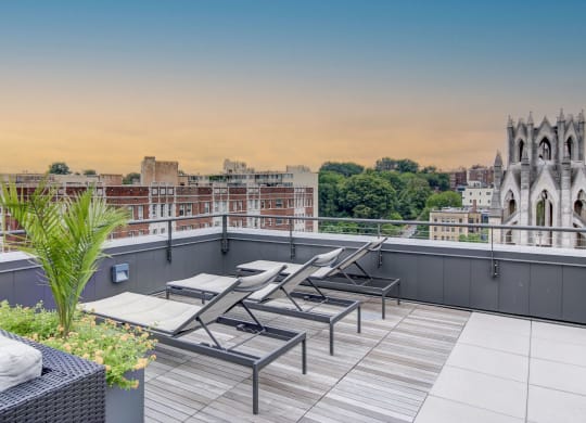 DC Apartments near 14th and U Street 3 blocks from Metro with Rooftop Deck and Views -2011 15th Street, Washington DC. 20009
