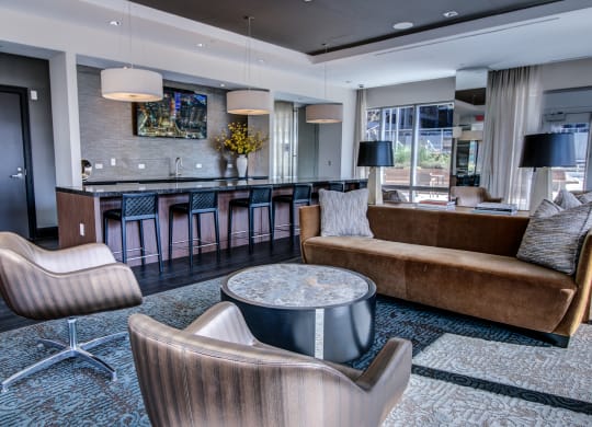 Luxury Apartments with Skyline Club-The Benjamin Seaport