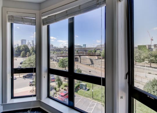 One and Two Bedroom Apartments in Charlestown MA with Bay Windows with Stunning Views of Zakim Bridge