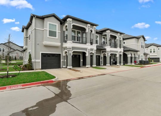 Exterior view1 at Reveal on the Lake, Rowlett, Texas