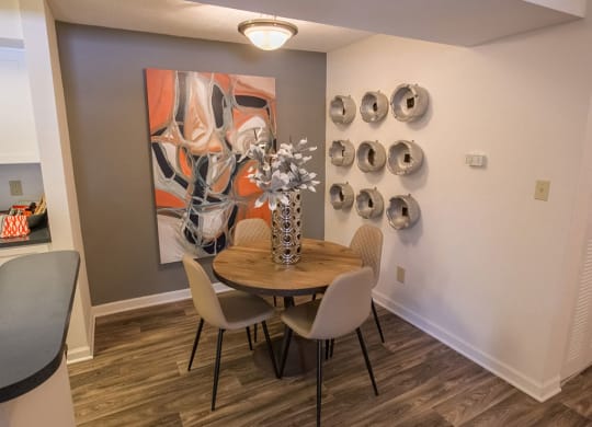Dining Room at Saw Mill Village Apartments, Ohio