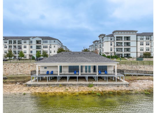 lakeshore view of Park at Bayside apartments