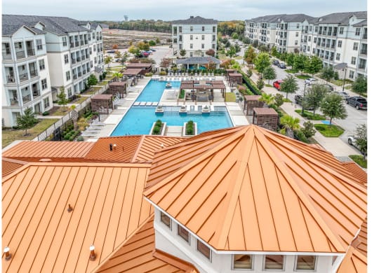 aerial view of swimming pool at Park at Bayside apartments