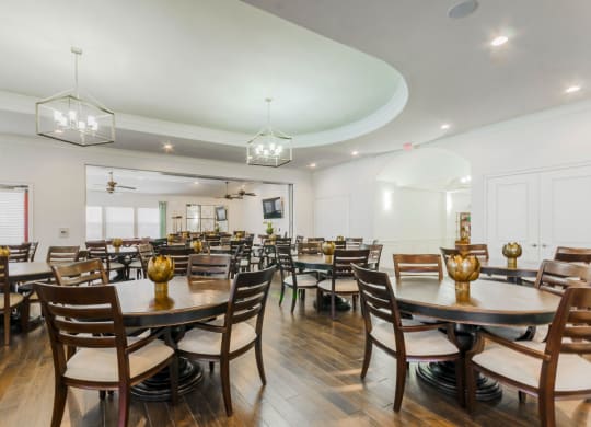 Clubhouse dining at Retreat at Wylie, Texas