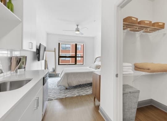 Trellis House studio bedroom apartment