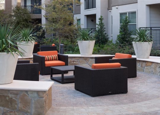 Outdoor courtyard with fire pit at Berkshire Amber, Texas, 75248