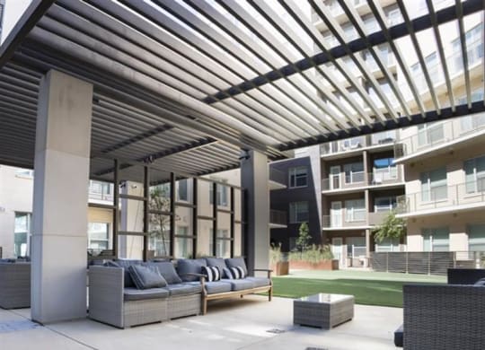 outdoor patio at The Gabriella apartments