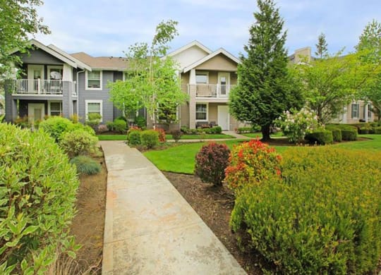 Courtyard at Echo Ridge Apartments, WA