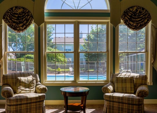 Clubhouse, lounge
