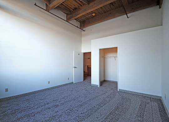 Apartments with walk in closets in Grand Rapids