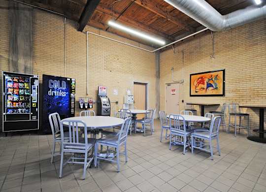 Apartments with lounges in Grand Rapids