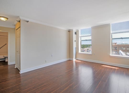 Spacious living room with great view. Hardwood floors. Dining room. One Bedroom Apartments in Saginaw