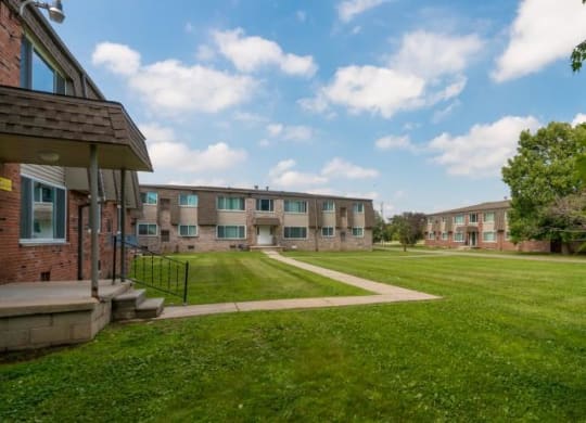 at Midtown Square Apartments, Wayne, 48184