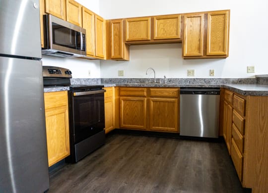 Apartments with fully equipped kitchens in Grand Rapids