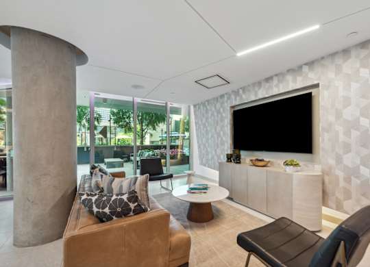 Living room with a TV at K1 Apartments, California, 92101