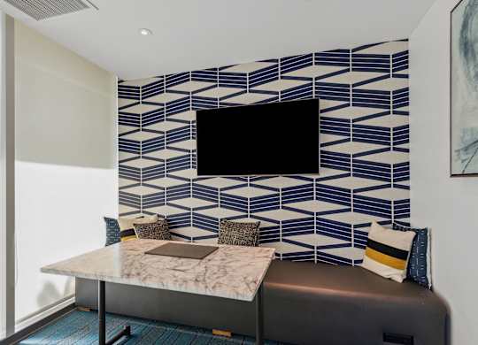 Room with a desk at K1 Apartments, San Diego