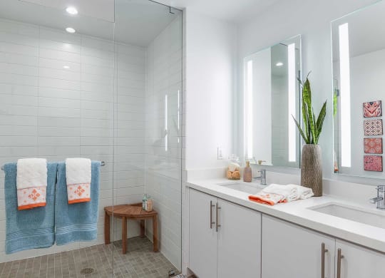 Large light filled bathroom at K1 Apartments, San Diego, CA