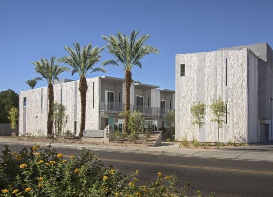 the building in which the hotel is located at Novella Arcadia, Phoenix, AZ