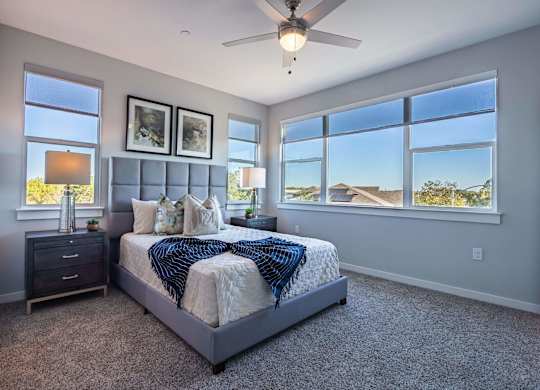 Beautiful Bright Bedroom With Wide Windows at Villae ATX Luxury Rental Townhomes, Manchaca, TX