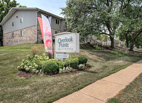 Overlook Pointe
