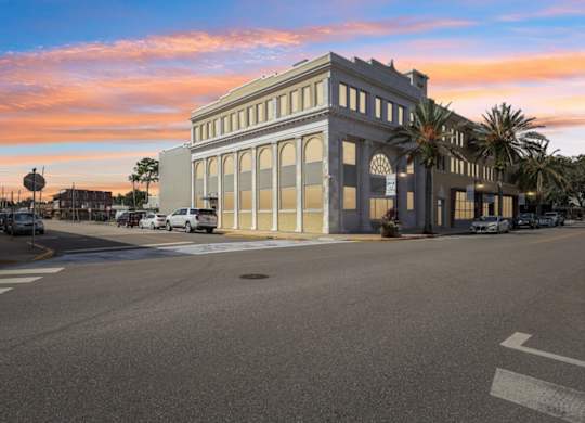 Haven on Canal is located near Historic Canal Street's beautiful central district